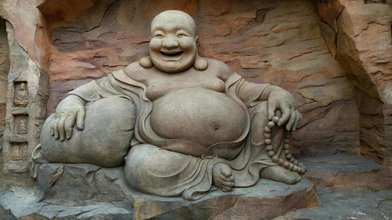 摩崖石刻假山石雕-未来佛