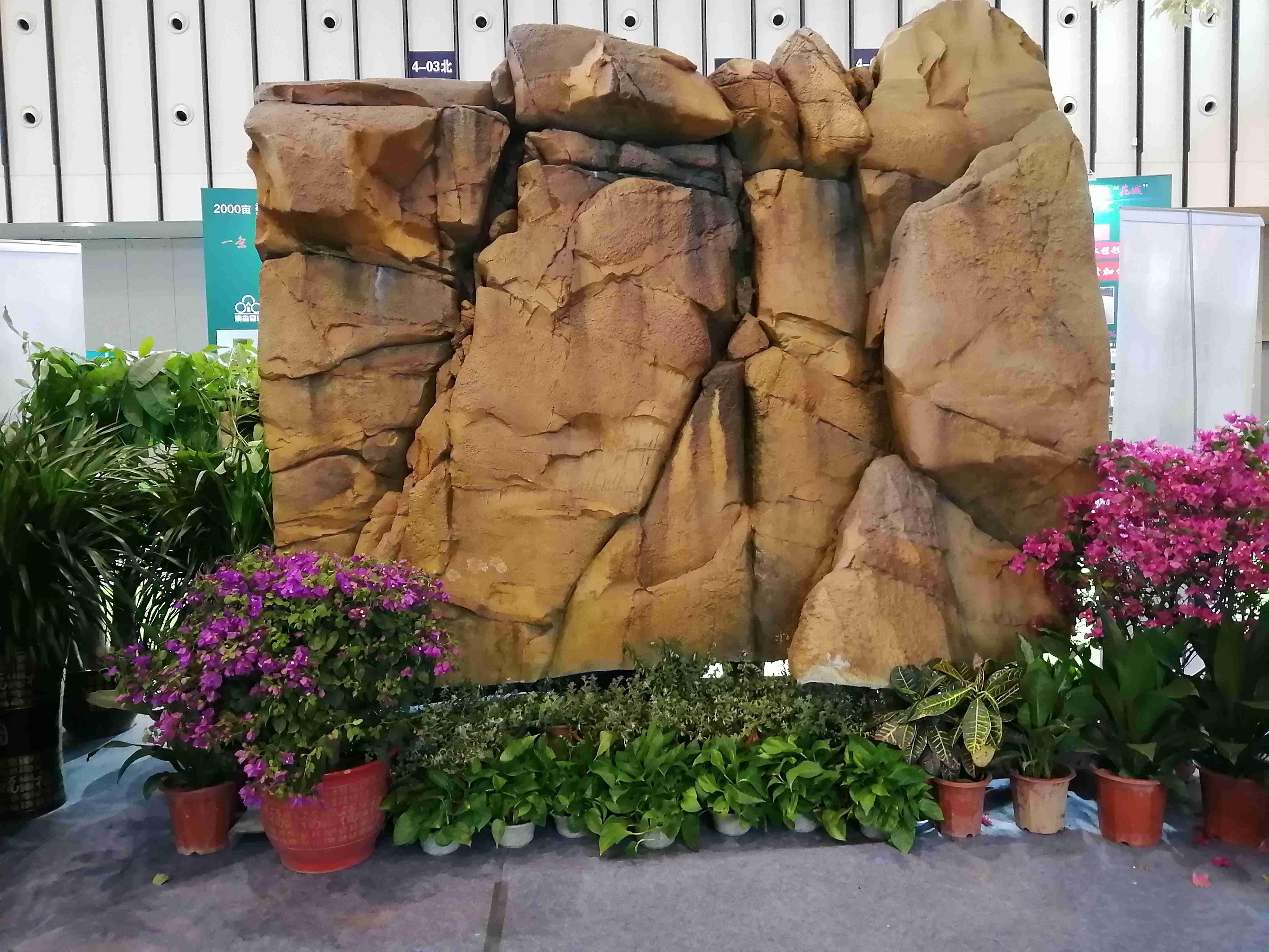 假山瀑布-矿山修复